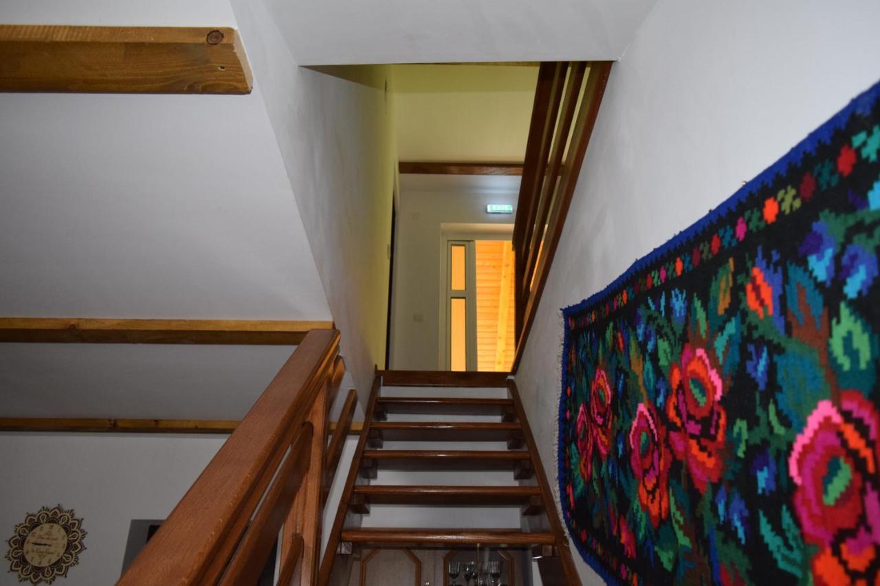 Guest house Casa Leca 3*